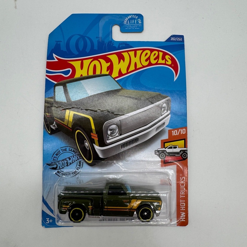 Hot Wheels 69 Chevy Pickup Olive Green HW Hot Trucks 202/250 GHC40 2020 Diecast